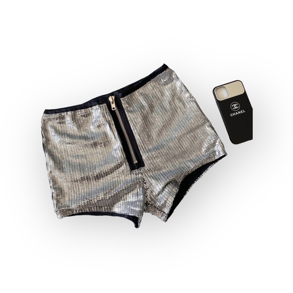 UNIF x Nasty Gal ☻ Sequin Short Hot Shorts ☻ Exposed Front Zipper ☻︎ Silver ☻︎ M - Picture 7 of 17